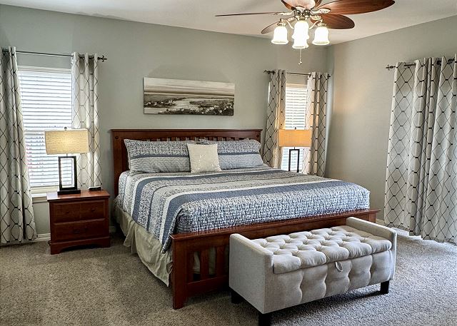 Secondary king bedroom in Condo B-4