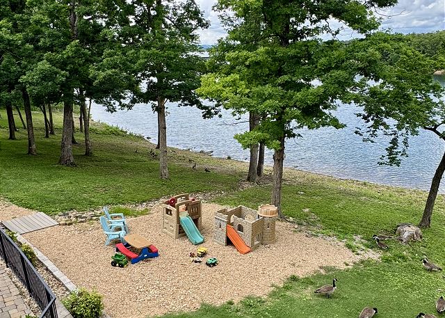 Table Rock Lake shoreline view from Condo B-4