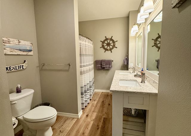 Guest bathroom in Condo B-6