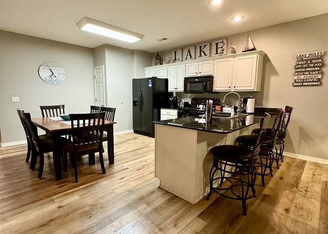 Kitchen breakfast bar and dining area