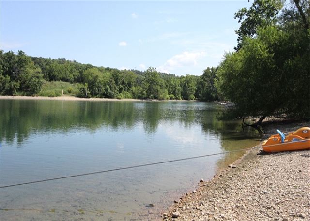 Quiet Table Rock Lake cove